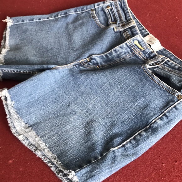 Jean shorts - Levi - Picture 2 of 10